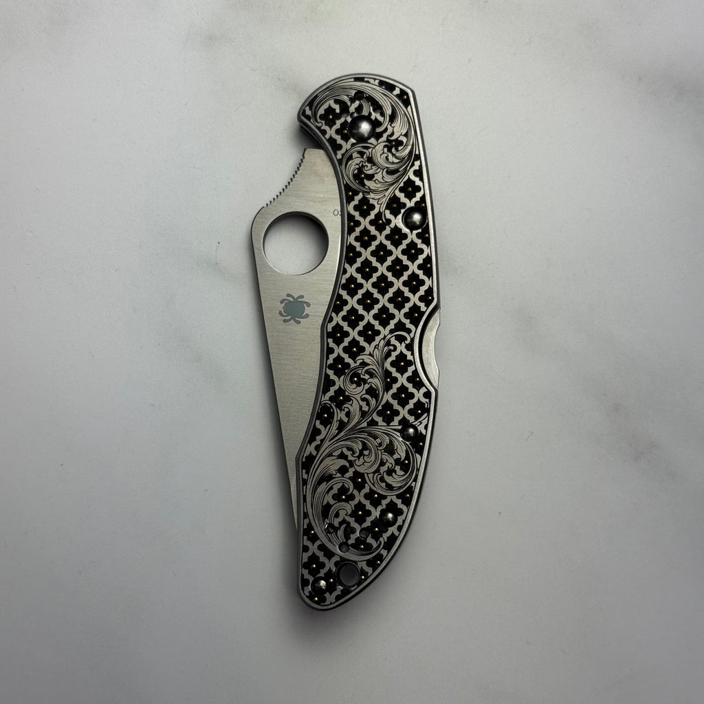 Custom 1-of-1 Hand Engraved Spyderco — Quatrefoil & 24K Gold Inlay