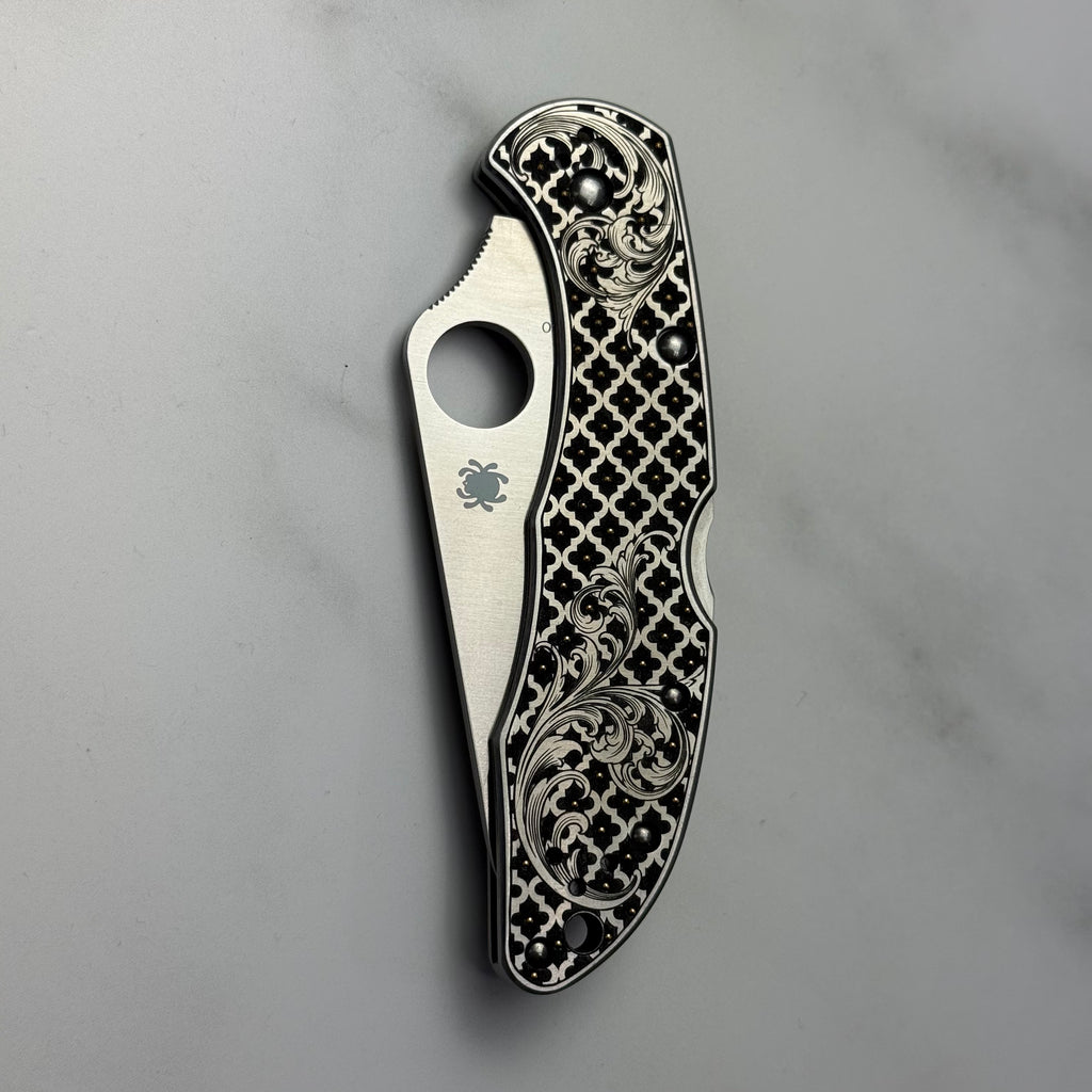 Custom 1-of-1 Hand Engraved Spyderco — Quatrefoil & 24K Gold Inlay