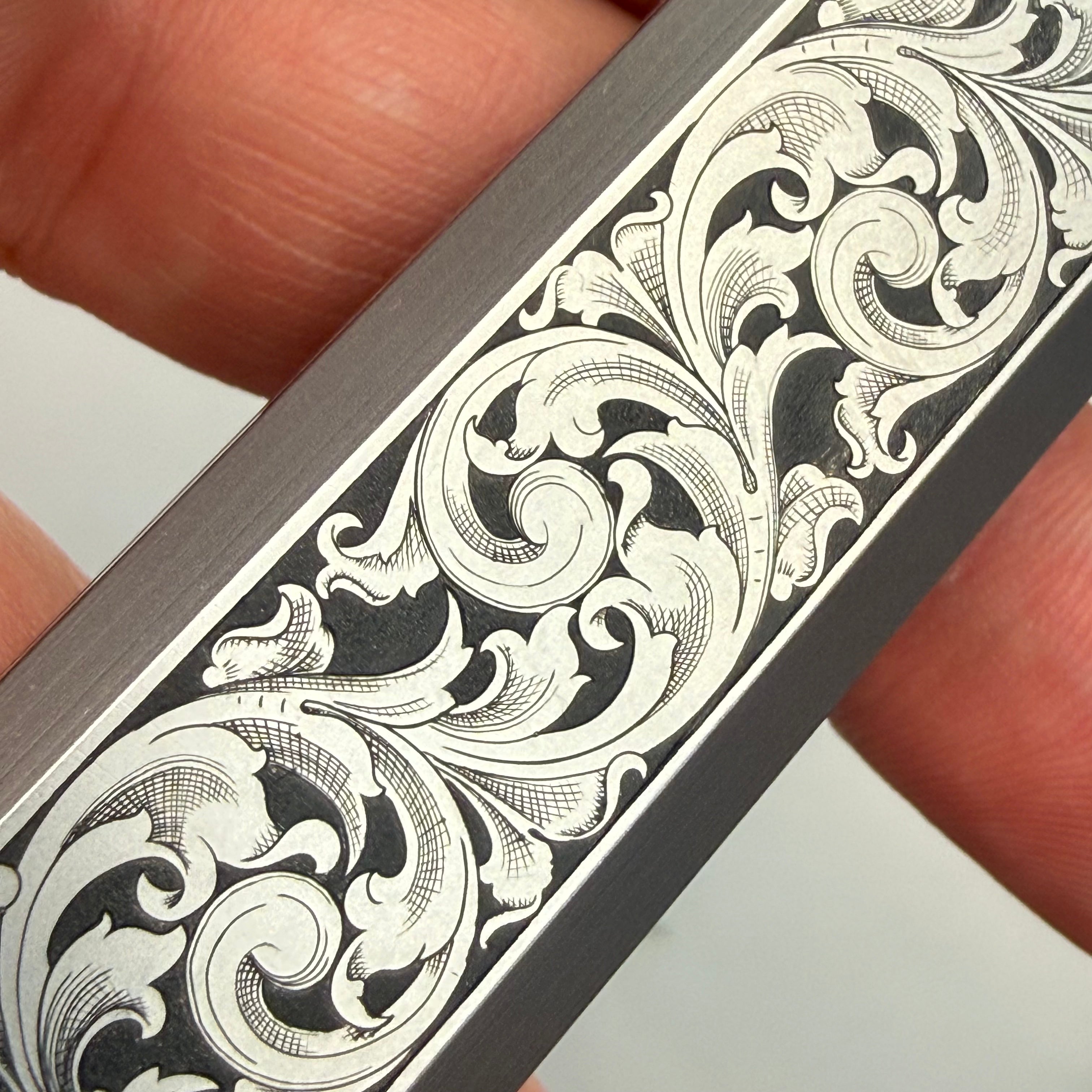 Custom 1-of-1 Hand Engraved SANRENMU — Full Coverage American Scroll with Paint Fill